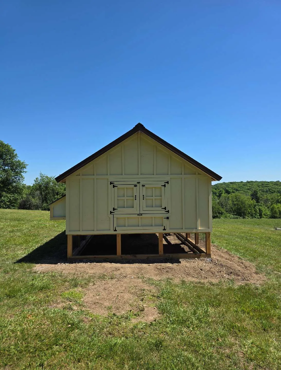 The Manor 10′ × 20′ chicken coop, view 2, built by Triano Farms in New Jersey